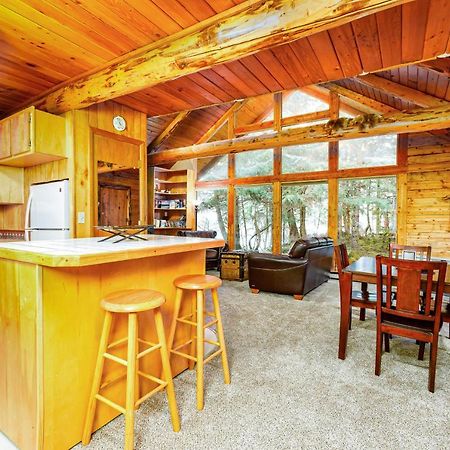 Alpine Meadows Log Cabin Girdwood Dış mekan fotoğraf