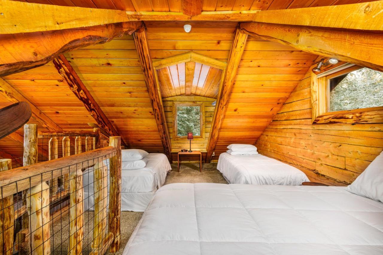 Alpine Meadows Log Cabin Girdwood Dış mekan fotoğraf